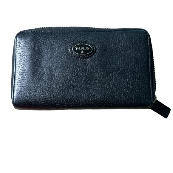 Tous Black Leather Zippered Wallet 7.5” X 4” - Picture 1 of 8